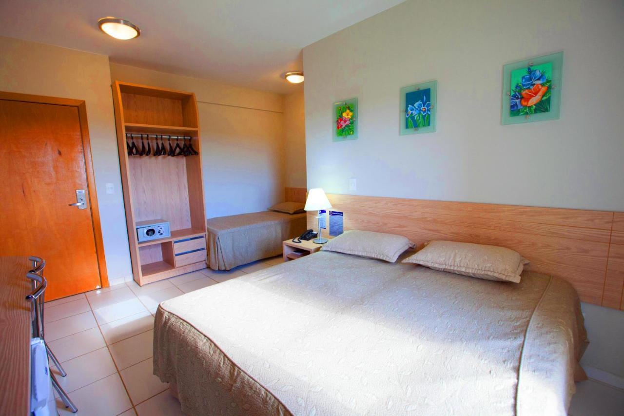 Apartamento Golden Dolphin Express Via Giro Imobtech Caldas Novas Exterior foto
